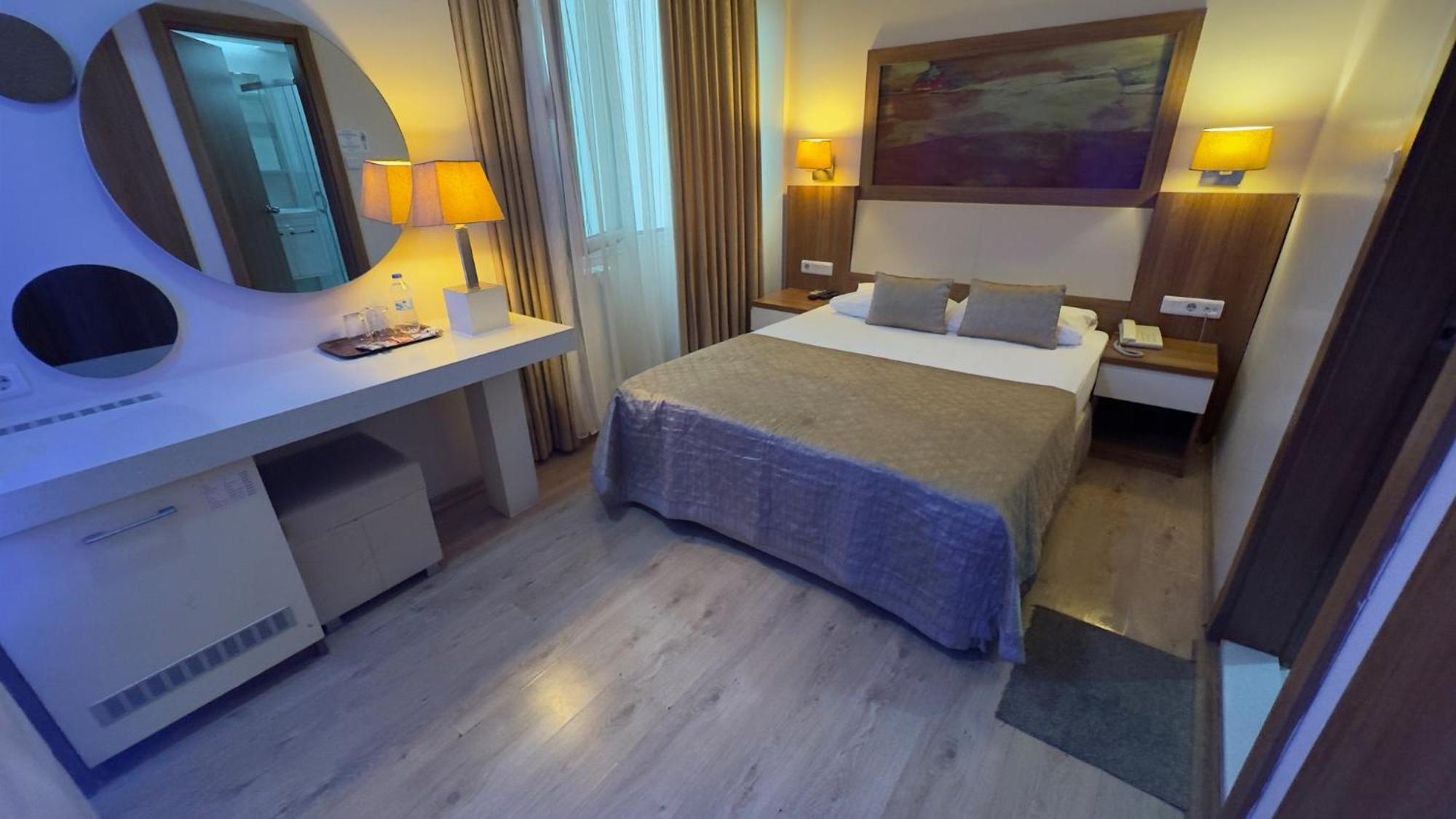 Hotel Baylan Izmir Exteriör bild