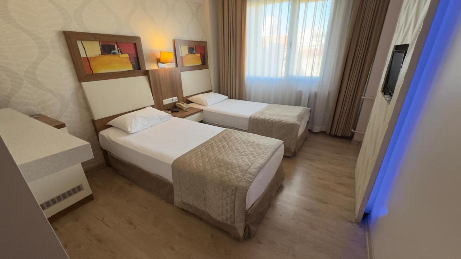 Hotel Baylan Izmir Exteriör bild
